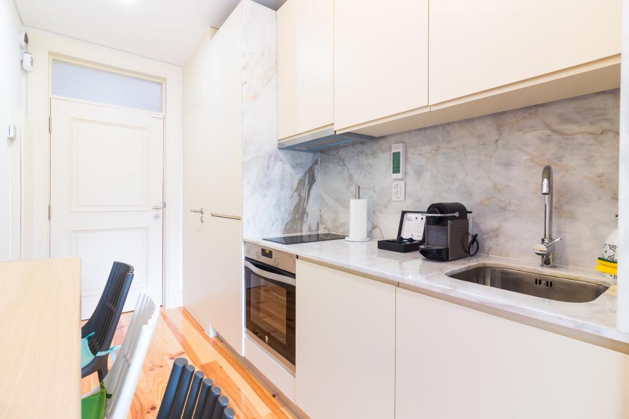 شقة Oporto Near Trindade Garden View 2 المظهر الخارجي الصورة